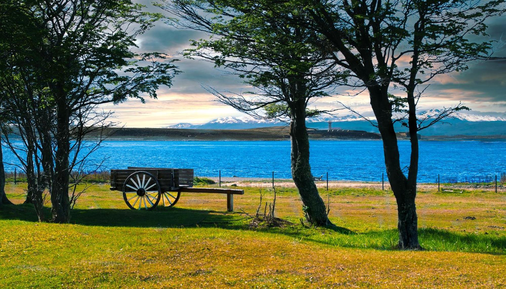 Tolkeyen Ushuaia Hotel Buitenkant foto