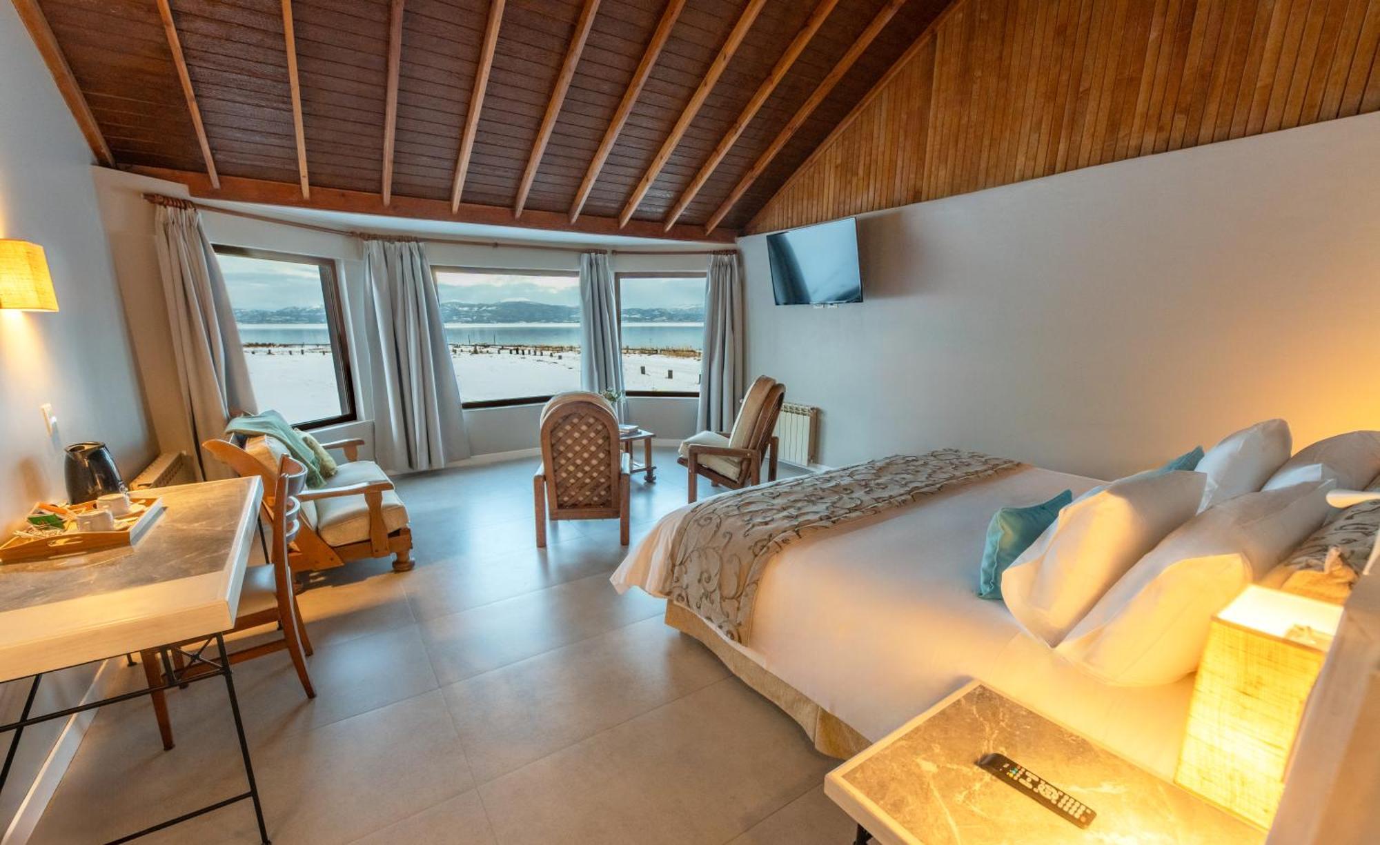 Tolkeyen Ushuaia Hotel Buitenkant foto